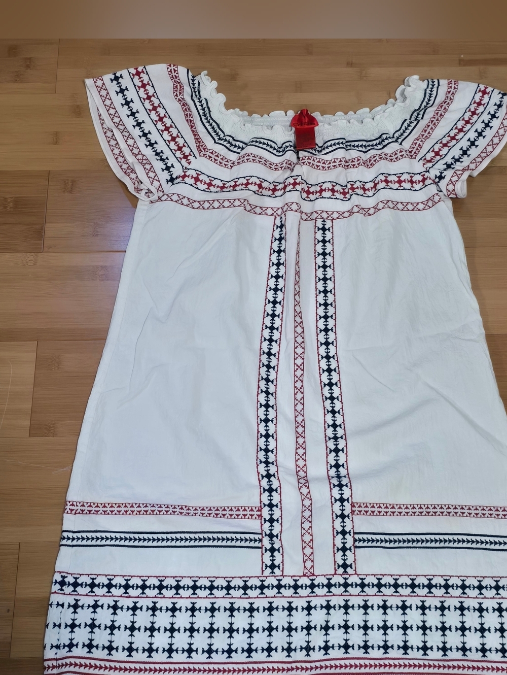 Cristina Women Embroidered Red White Blue Cap Sleeve Stretch Midi Cotton Dress S